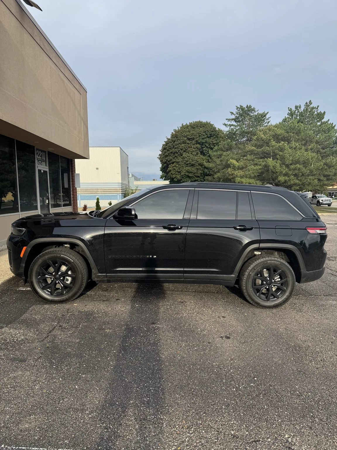 Jeep Grand Cherokee with window tint